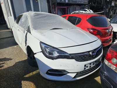 Opel Astra K çıkma ön tampon