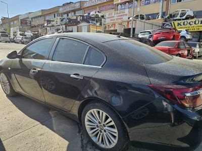 Opel insignia a çıkma sol ön arka kapı siyah