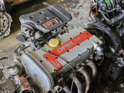 Opel Vectra Gt 156 Ps Dohc Motor