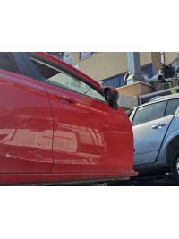 Opel Astra K çıkma sağ ön kapı kırmızı