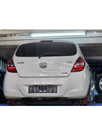 Hyundai i20 çıkma arka tampon